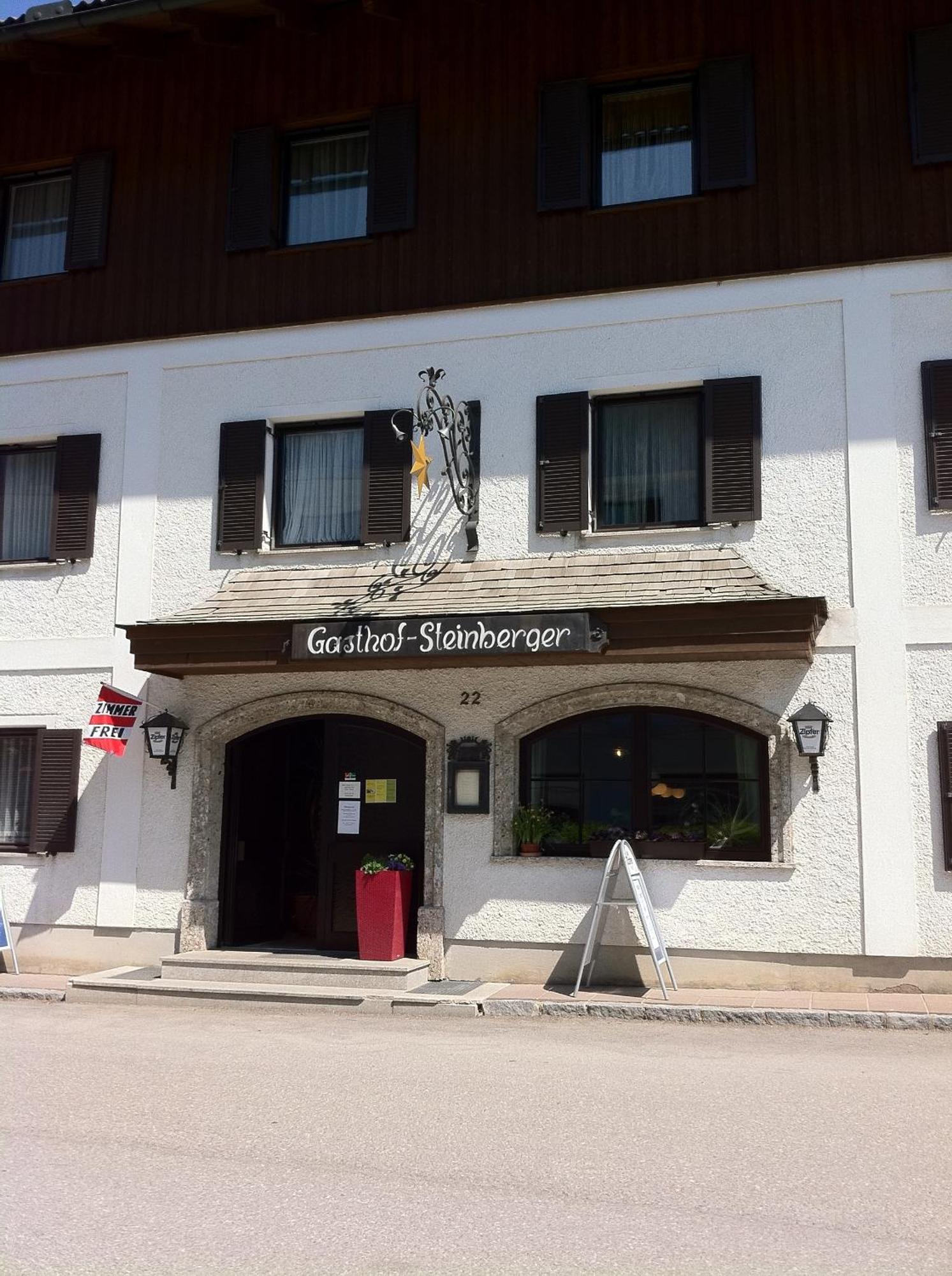 Gasthof Pension Steinberger St Georgen im Attergau Bagian luar foto