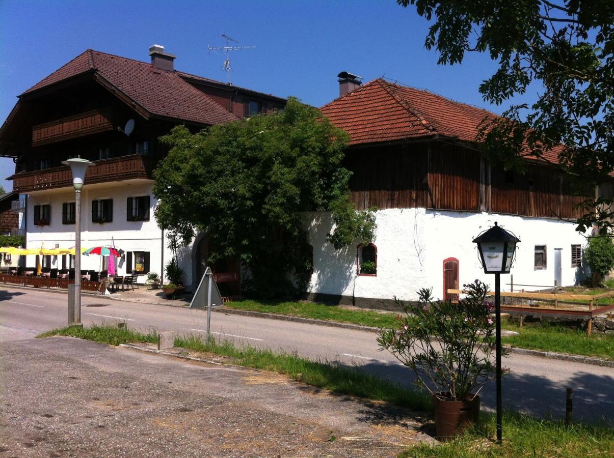 Gasthof Pension Steinberger St Georgen im Attergau Bagian luar foto